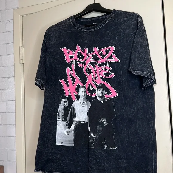 Boyz n The Hood Graphic T - Picture 6 of 8